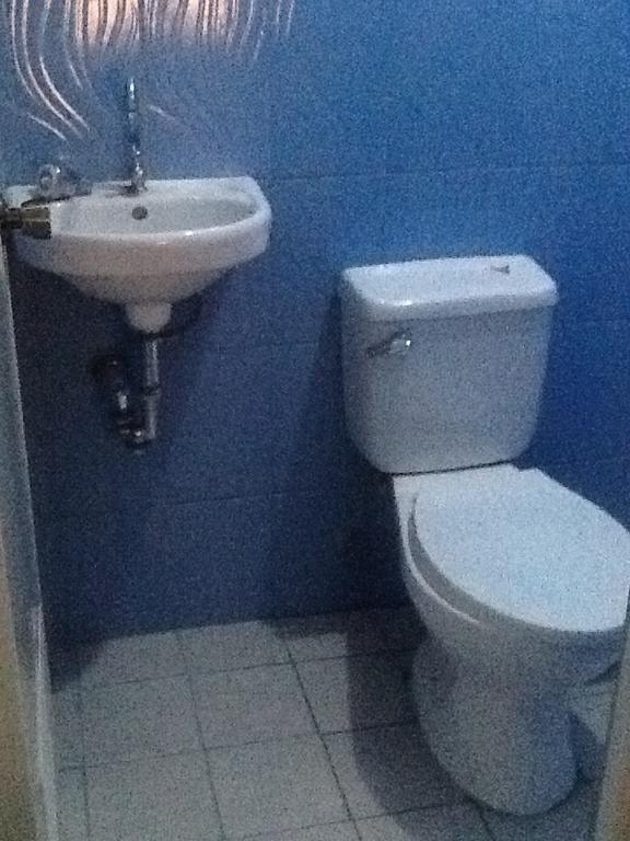 Angeles City Guesthouse Екстериор снимка